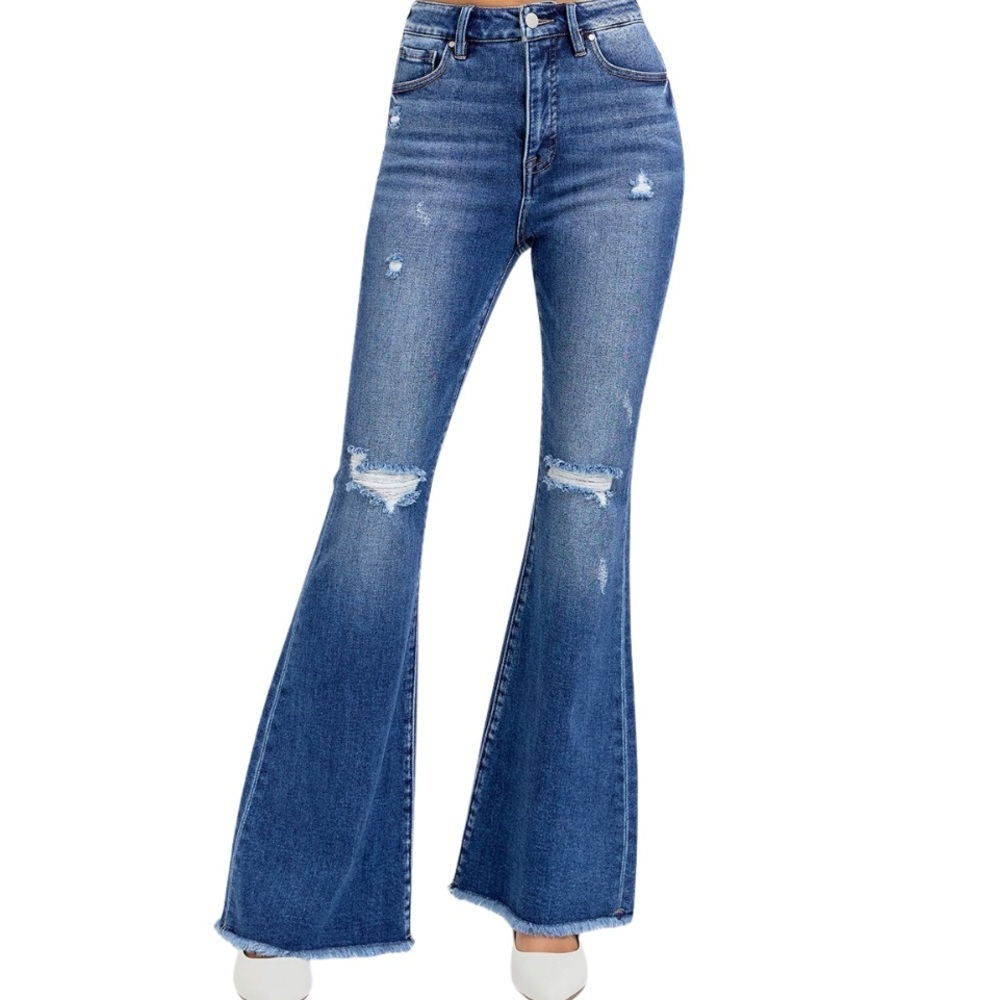 NWT - HIGH RISE RISEN DENIM JEANS SIZE 13